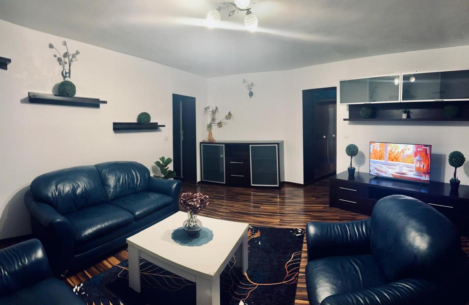 3 Unirii Square Alba Iulia 75 Appartement *
